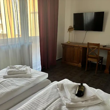 Hotell Laguna 3*