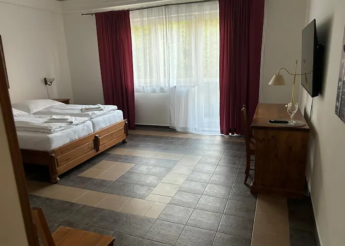 Laguna 3*